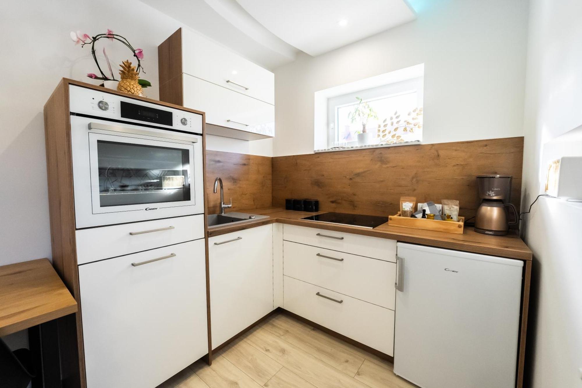 Luxe Apartments Ljutomer Ngoại thất bức ảnh
