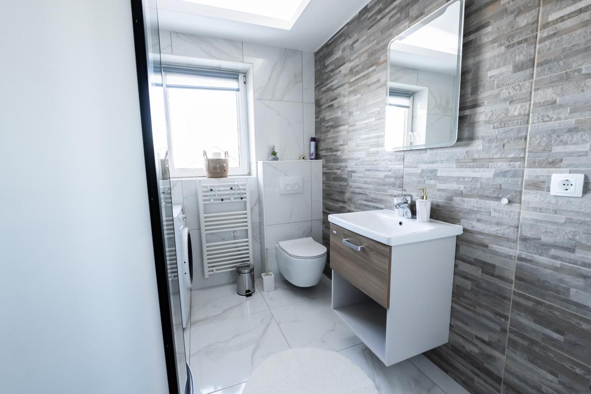 Luxe Apartments Ljutomer Ngoại thất bức ảnh